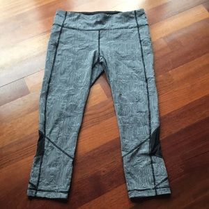 Lululemon pace rival crop